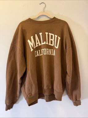 Brandy Melville Brown Malibu California Oversize Crewneck Sweatshirt